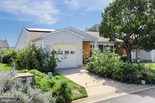 6861 Snowberry Ct, Frederick, MD 21703 - Photo 1