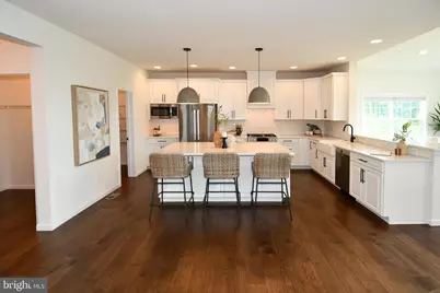 2710 Hillfield Drive, Frederick, MD 21702 - Photo 5