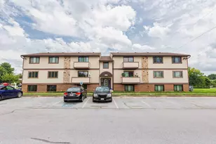 999 Heather Ridge Dr, Frederick, MD 21702 - Photo 1