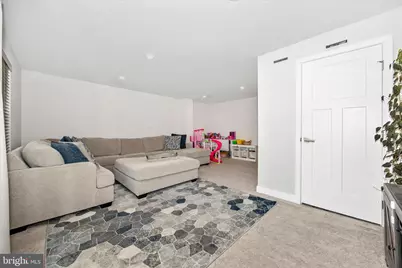10642 Saponi Drive, New Market, MD 21774 - Photo 9