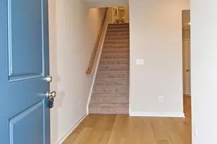 402 Matlock Ln, Frederick, MD 21701 - Photo 9