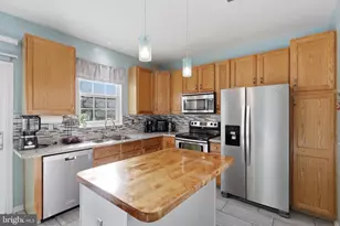 900 Turning Point Ct, Frederick, MD 21701 - Photo 11