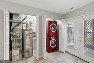 900 Turning Point Ct, Frederick, MD 21701 - Photo 7