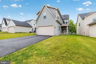 5861 Oakdale Vlg Rd, Ijamsville, MD 21754 - Photo 33