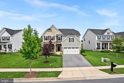 601 Canal Town Street, Brunswick, MD 21716 - Photo 3