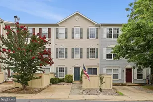 125 Heathfield Dr, Frederick, MD 21702 - Photo 1