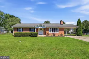 7913 Juniper Dr, Frederick, MD 21702 - Photo 1