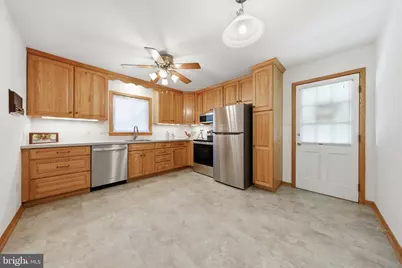 7913 Juniper Drive, Frederick, MD 21702 - Photo 9