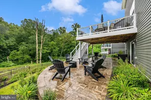 5613 Zoe Ln, Frederick, MD 21704 - Photo 3