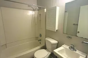 106 S Market St, Frederick, MD 21701 - Photo 9