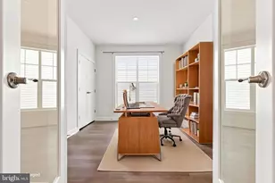 8776 Walnut Btm Ln, Frederick, MD 21701 - Photo 5
