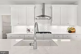 8776 Walnut Btm Ln, Frederick, MD 21701 - Photo 23