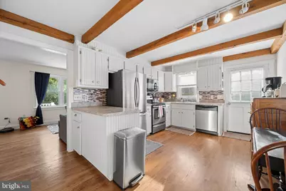 903 E C Street E, Brunswick, MD 21716 - Photo 13