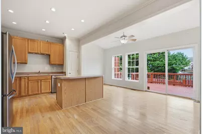 9412 Birchwood Court W, Frederick, MD 21701 - Photo 11