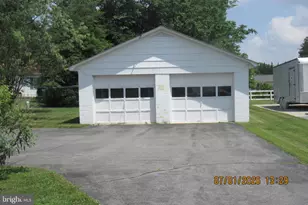 326 N Church St, Thurmont, MD 21788 - Photo 3