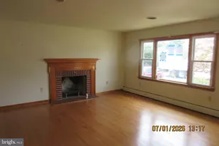 326 N Church St, Thurmont, MD 21788 - Photo 5