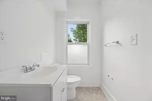 227 W South St, Frederick, MD 21701 - Photo 19