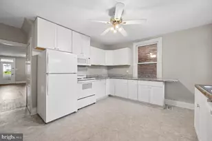 227 W South St, Frederick, MD 21701 - Photo 5