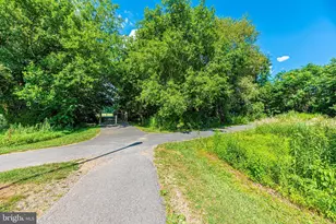 2089 Buell Dr, Frederick, MD 21702 - Photo 45
