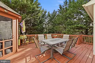 11203 Yardley Ct, Ijamsville, MD 21754 - Photo 51