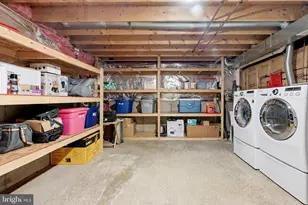 11203 Yardley Ct, Ijamsville, MD 21754 - Photo 45
