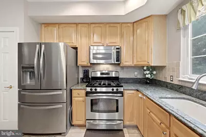 11203 Yardley Court, Ijamsville, MD 21754 - Photo 5