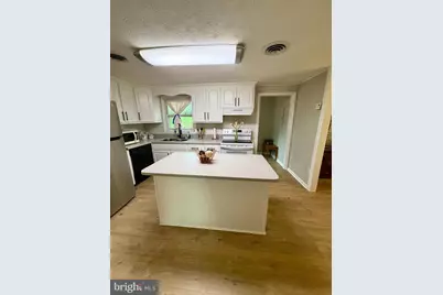 408 E F Street E, Brunswick, MD 21716 - Photo 5