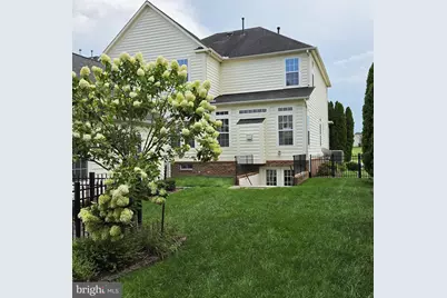 5520 Adamstown Commons Drive, Adamstown, MD 21710 - Photo 3