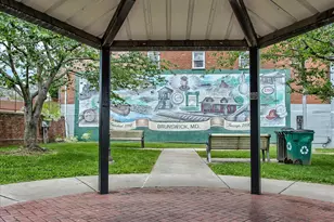 1422 Scheer St, Brunswick, MD 21716 - Photo 41