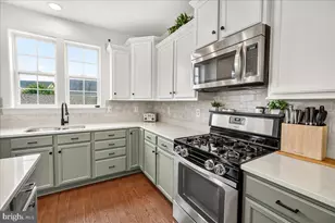 1422 Scheer St, Brunswick, MD 21716 - Photo 15
