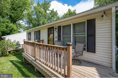 28 E E Street, Brunswick, MD 21716 - Photo 5