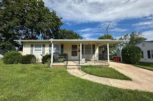 469 Carrollton Dr, Frederick, MD 21701 - Photo 1