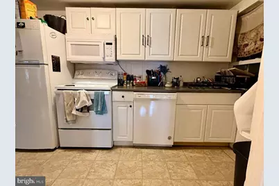 13 Maryland Avenue N, Brunswick, MD 21716 - Photo 11