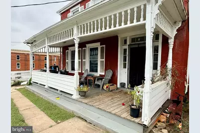 13 Maryland Avenue N, Brunswick, MD 21716 - Photo 3
