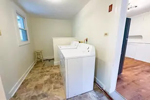 213 W B St, Brunswick, MD 21716 - Photo 19