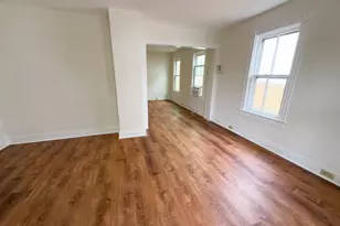 213 W B St, Brunswick, MD 21716 - Photo 5