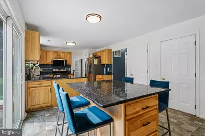 3437 Livingston Dr, Jefferson, MD 21755 - Photo 5