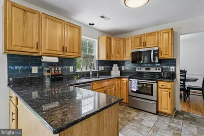 3437 Livingston Dr, Jefferson, MD 21755 - Photo 9