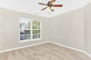 1713 Dearbought Dr, Frederick, MD 21701 - Photo 27