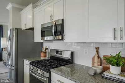 1401 Clingmans Dome Dr, Frederick, MD 21702 - Photo 11