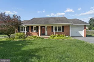 8109 Broadview Dr, Frederick, MD 21701 - Photo 1