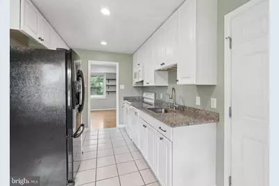 8109 Broadview Drive, Frederick, MD 21701 - Photo 5