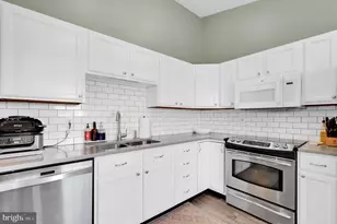 5600 Avonshire Pl, Frederick, MD 21703 - Photo 7