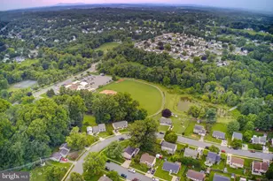 8 Contour Rd, Mount Airy, MD 21771 - Photo 41