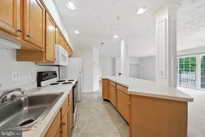 6117 Springwater Place #1734, Frederick, MD 21701 - Photo 19