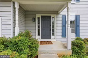 9059 Allington Manor Cir W, Frederick, MD 21703 - Photo 3