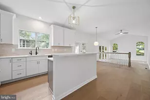 1016 Dulaney Mill Dr, Frederick, MD 21702 - Photo 9