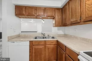 803 Stratford Way, Frederick, MD 21701 - Photo 11