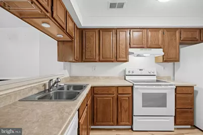 803 Stratford Way #B, Frederick, MD 21701 - Photo 9