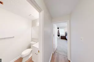 2106 Whitehall Rd, Frederick, MD 21702 - Photo 9